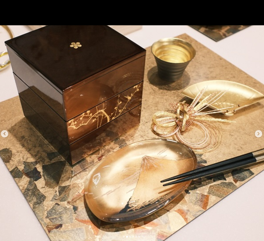 Foil Masterpiece Hokusai Glass Tray (silver) <2 pieces