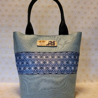 [Hemp Leaf Pattern] Celadon Edging × Asagiri Tote Bag 3-Piece Set (Tote Bag, Wallet, Coin Purse)Blue