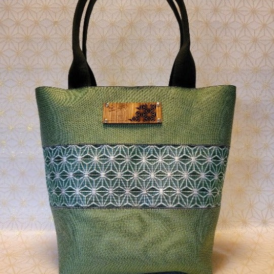 [Hemp Leaf Pattern] Mugwort Edging × Asagiri Tote Bag 3-Piece Set (Tote Bag, Wallet, Coin Purse)Green