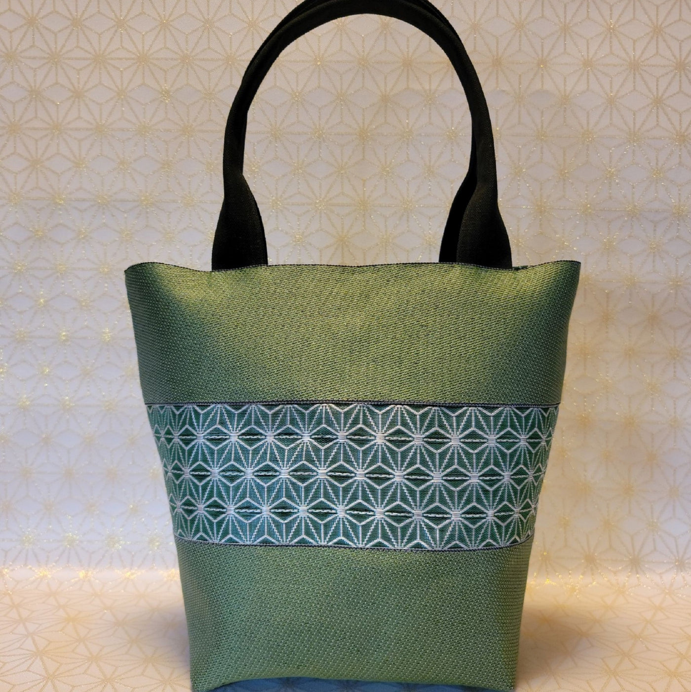 [Hemp Leaf Pattern] Mugwort Edging × Asagiri Tote Bag 3-Piece Set (Tote Bag, Wallet, Coin Purse)Green