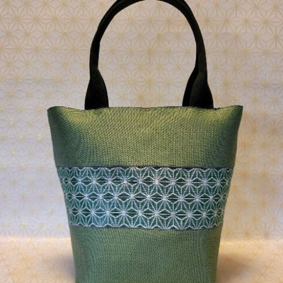 [Hemp Leaf Pattern] Mugwort Edging × Asagiri Tote Bag 3-Piece Set (Tote Bag, Wallet, Coin Purse)Green