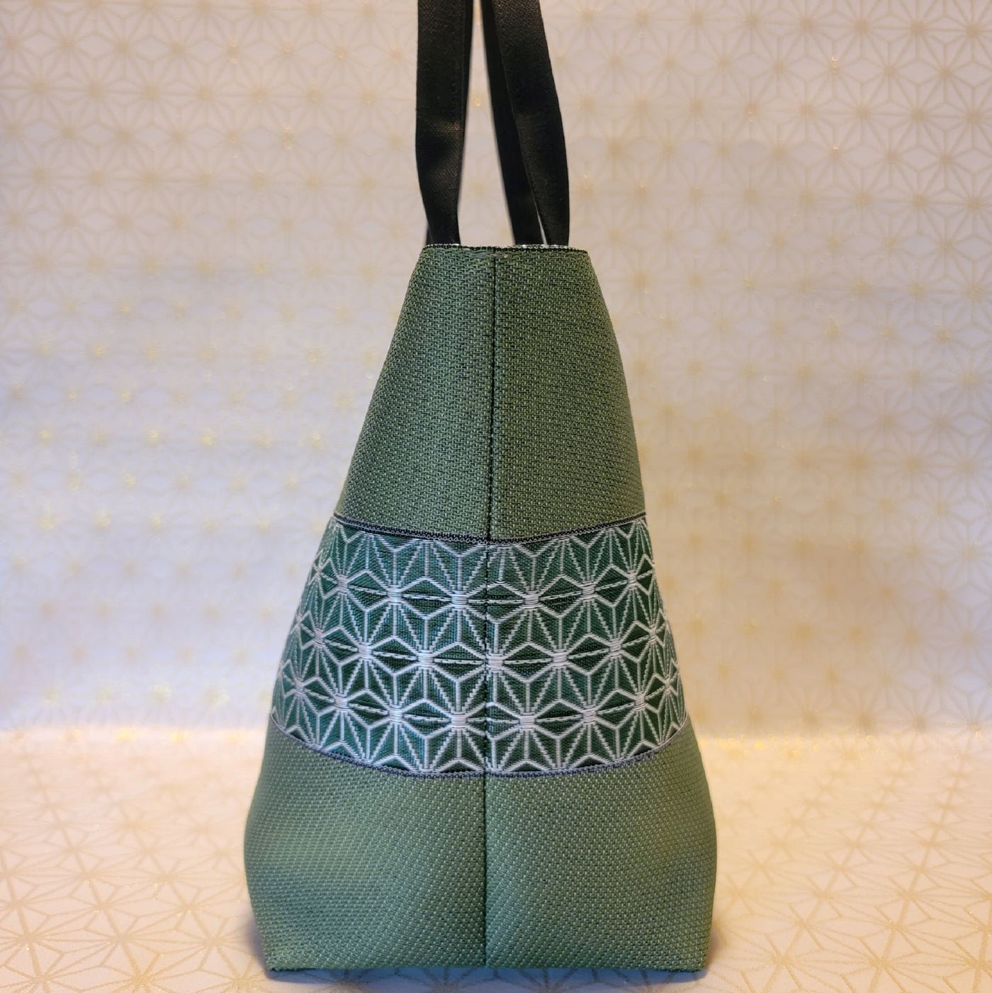 [Hemp Leaf Pattern] Mugwort Edging × Asagiri Tote Bag 3-Piece Set (Tote Bag, Wallet, Coin Purse)Green