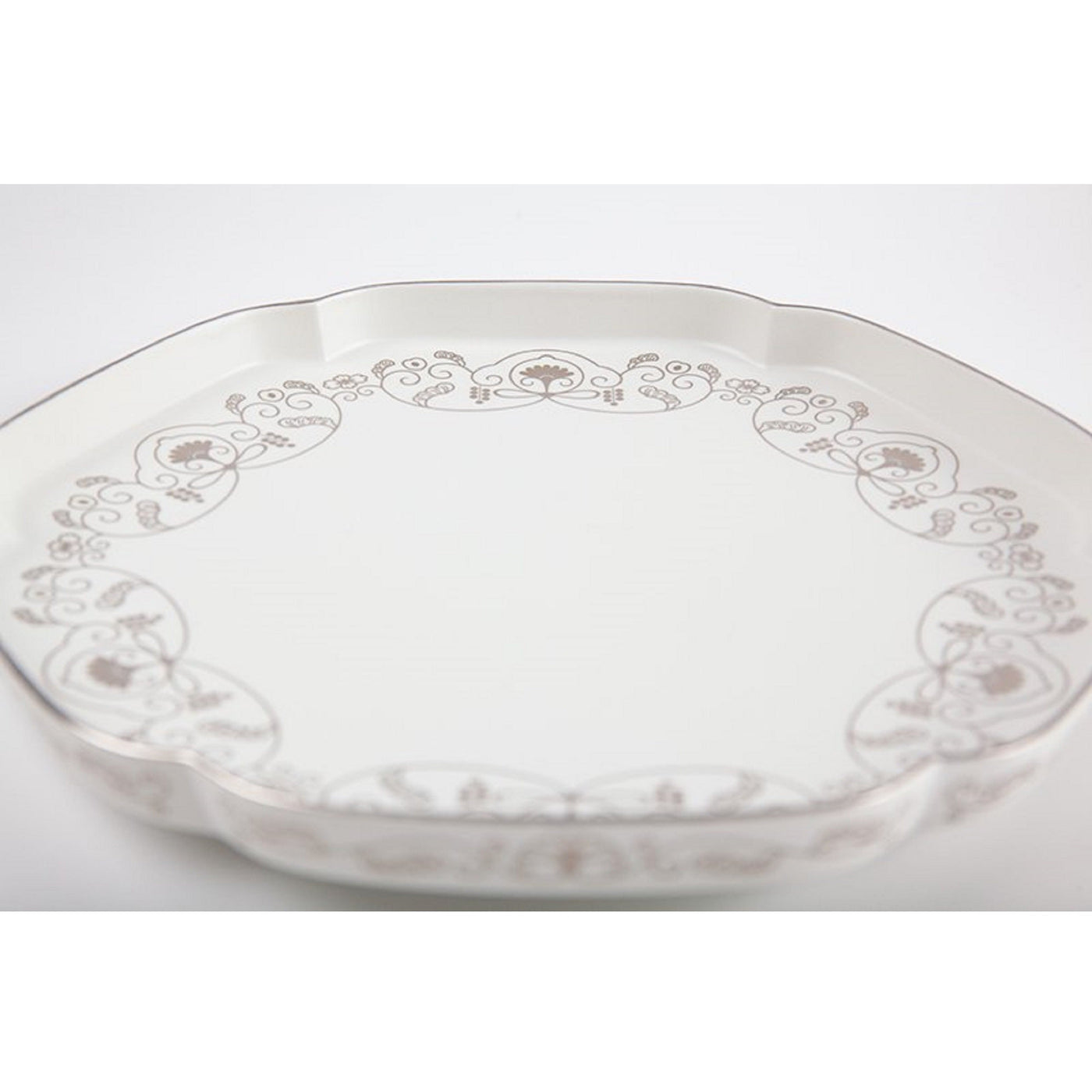 Flower-shaped plate 24.5cm 　Yuikarakusa