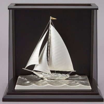 Silver yacht 5 Cutter Slope Case