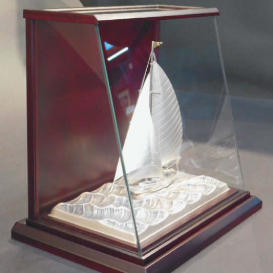 Silver yacht 5 Cutter Slope Case